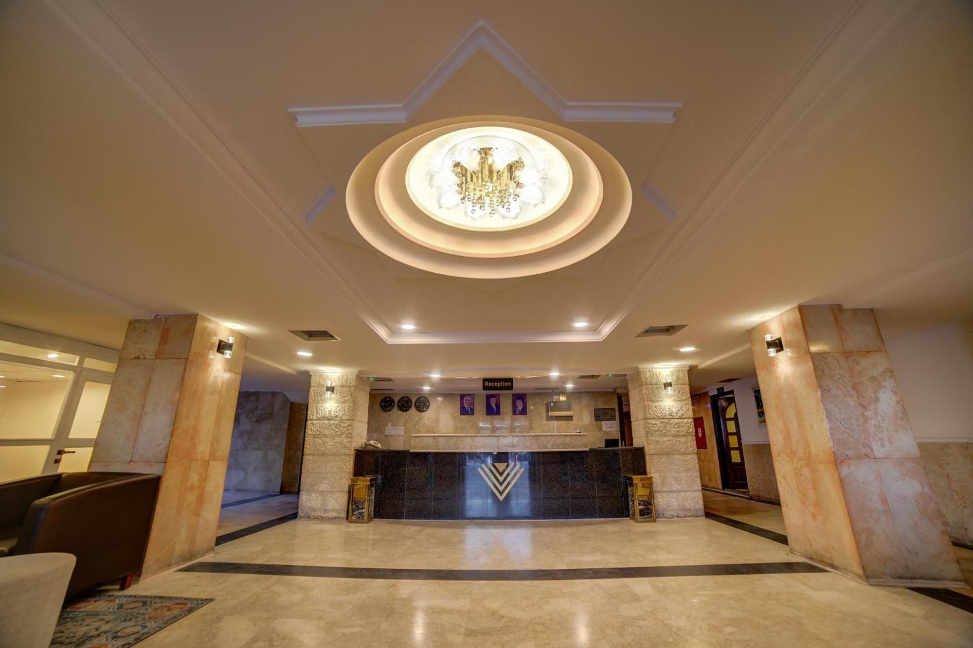 Crystal Hotel 亚喀巴 外观 照片